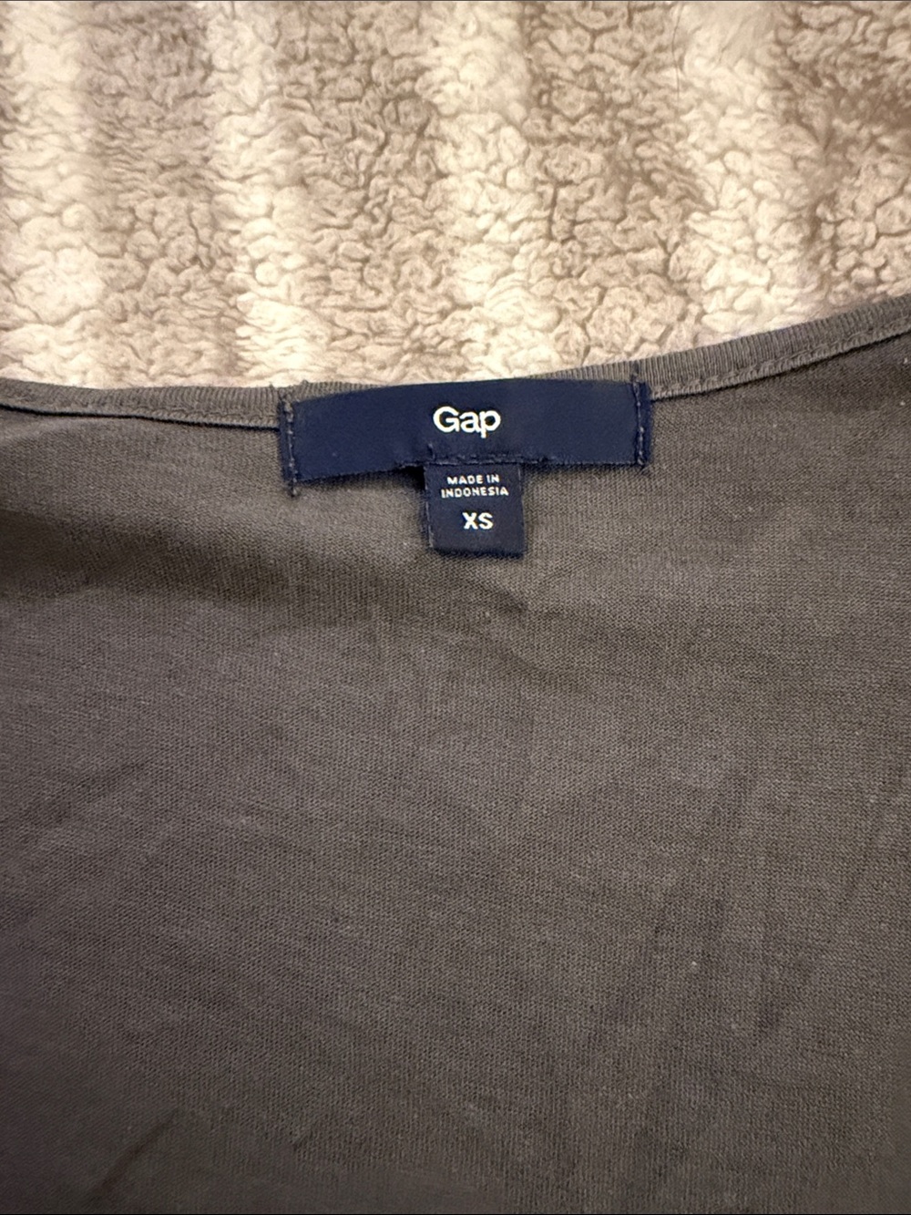 GAP Soft Grey Ruffle Front Tank Top - Picture 3 of 5